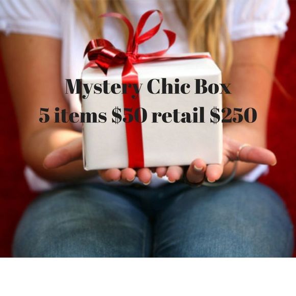 Other - Mystery chic Box 🎁
